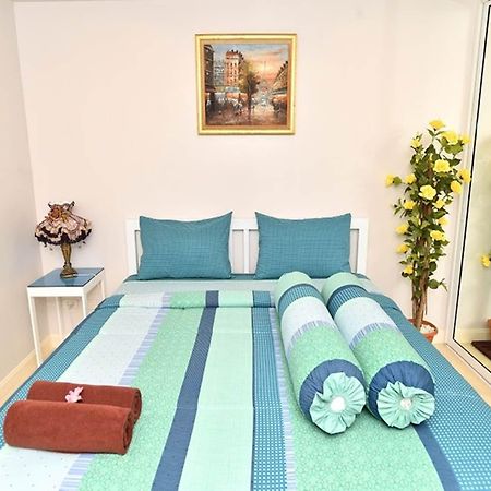 Parvena Hotel Bangkok Bagian luar foto