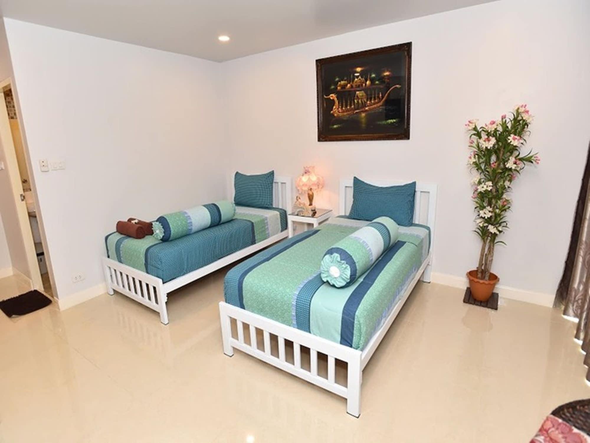 Parvena Hotel Bangkok Bagian luar foto