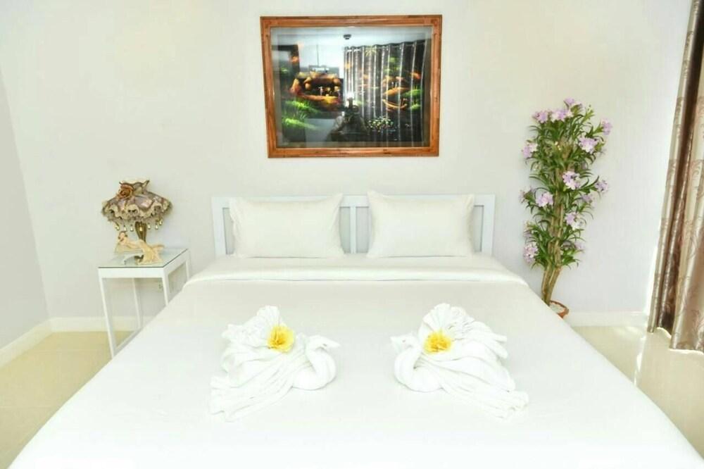 Parvena Hotel Bangkok Bagian luar foto